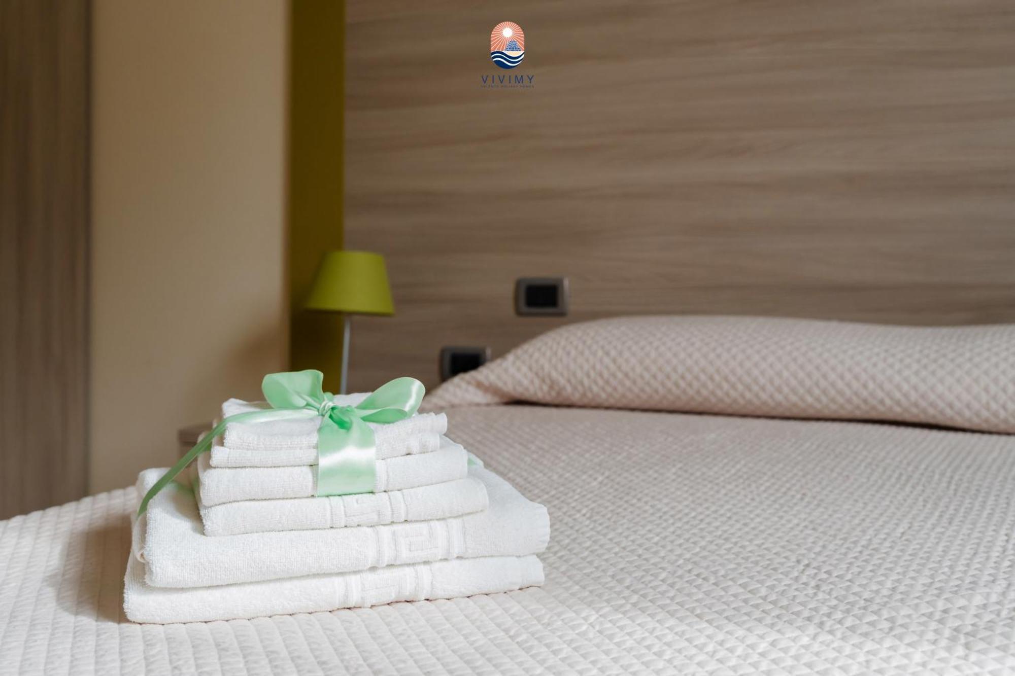 Lamendolara B&B By Vivimy Specchia Esterno foto